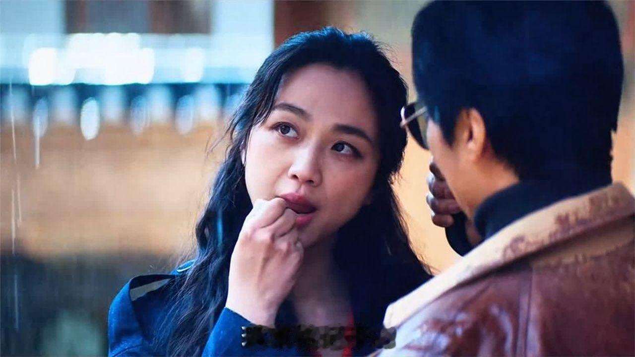 难怪汤唯在韩国这么受欢迎，导演把她拍的太美了