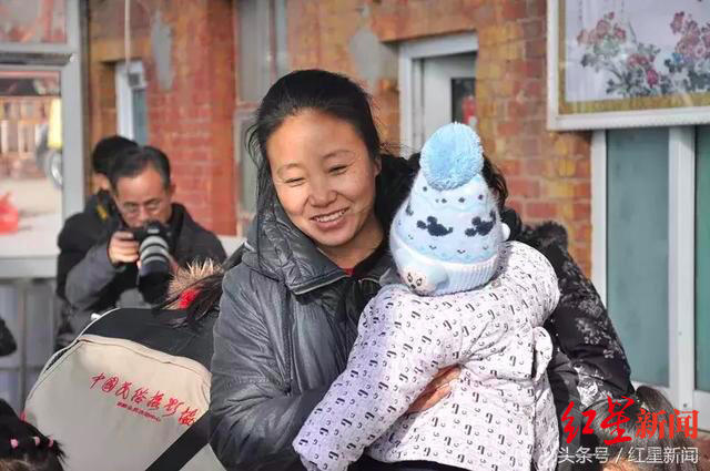 “爱心妈妈”李艳霞不当得利案二审将再次开庭,此前被判返还爱心