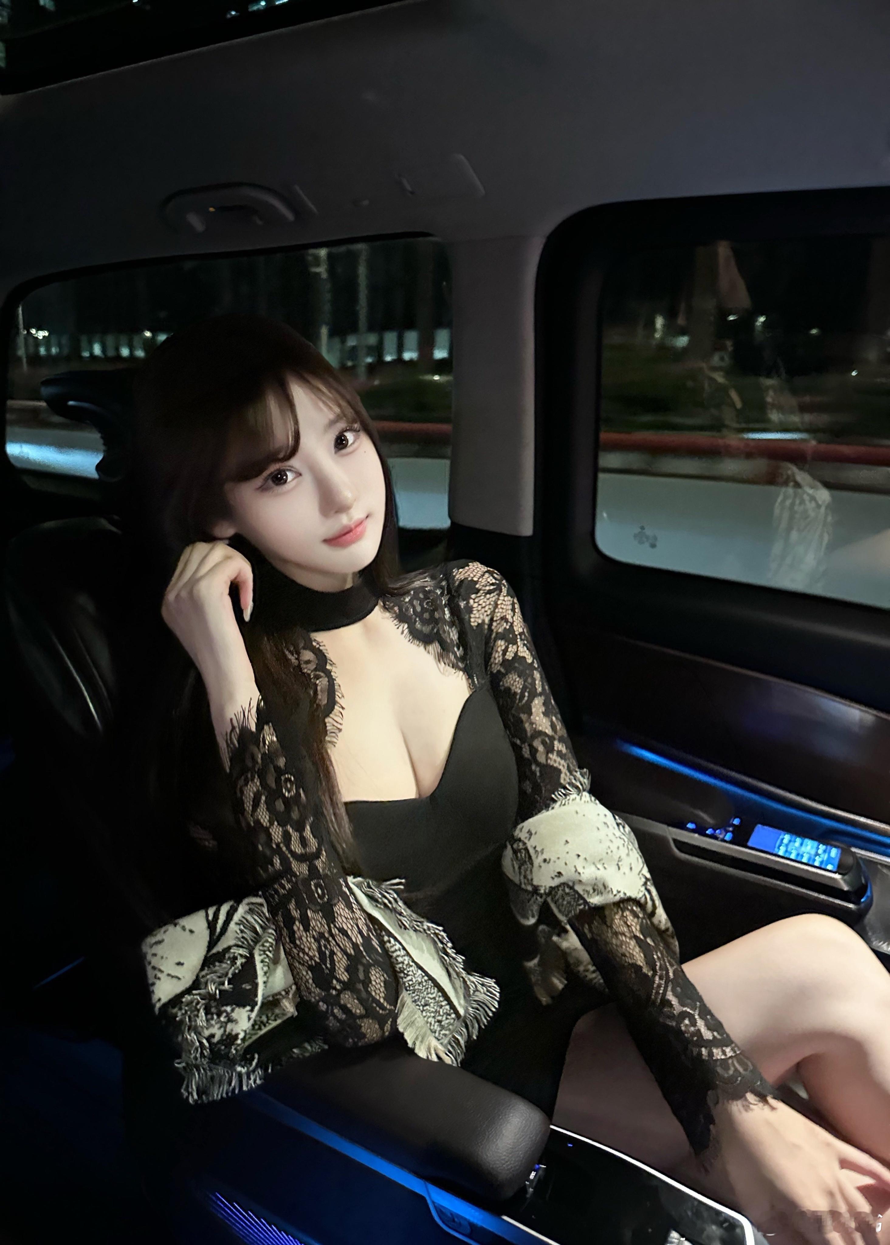 出门把把妹  ​​​