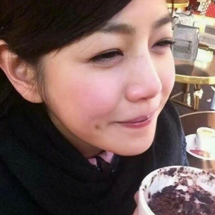 陈妍希真正的仓鼠塑出现了 救命！陈妍希的仓鼠塑没有人质疑了吧！🐹 圆乎乎的脸蛋