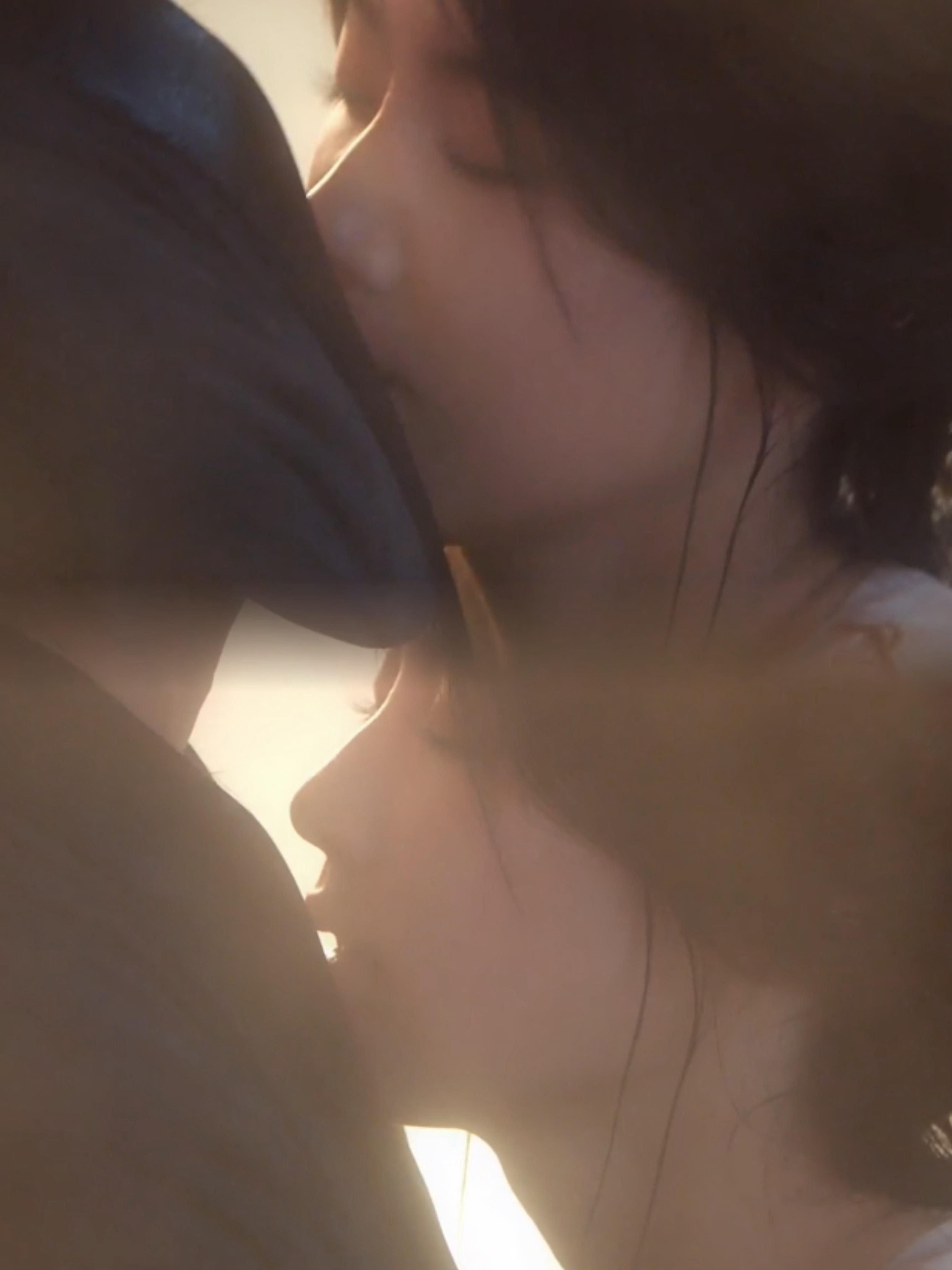 入青云明天浴池吻 终于等到明天12点啦！《入青云》的浴池吻，光是想想就让人激动不