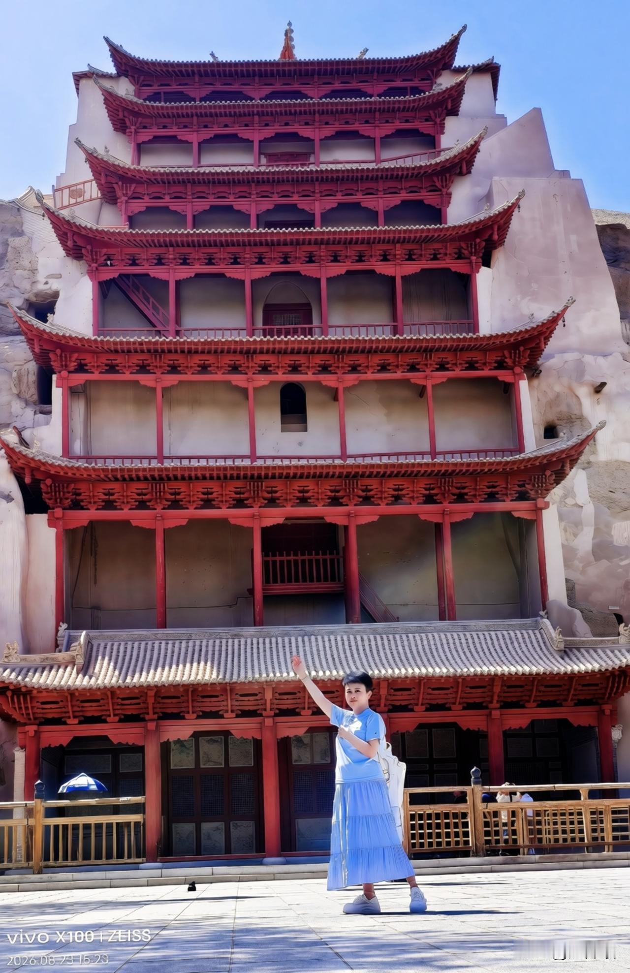 相聚即是缘分，同祝阖家安康，喜乐常伴，日子越过越红火✨