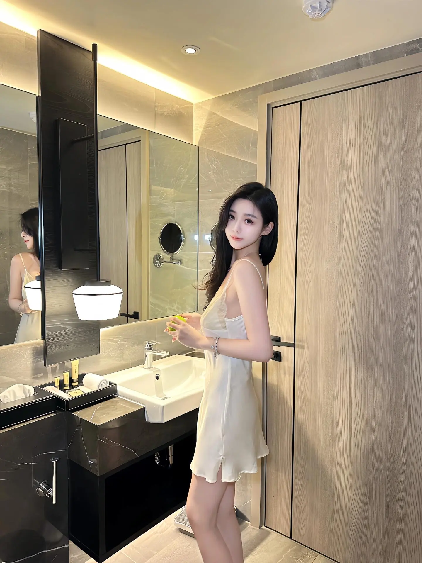 男人要找就找一个干净的女人，人品干净，生活干净，灵魂干净，为人干净，圈...