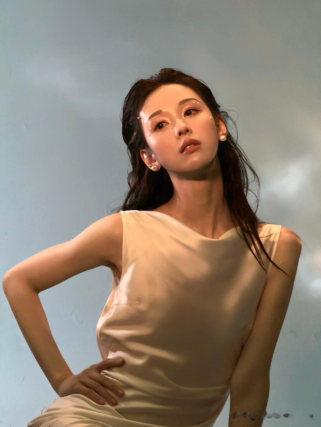 陈都灵分享图片