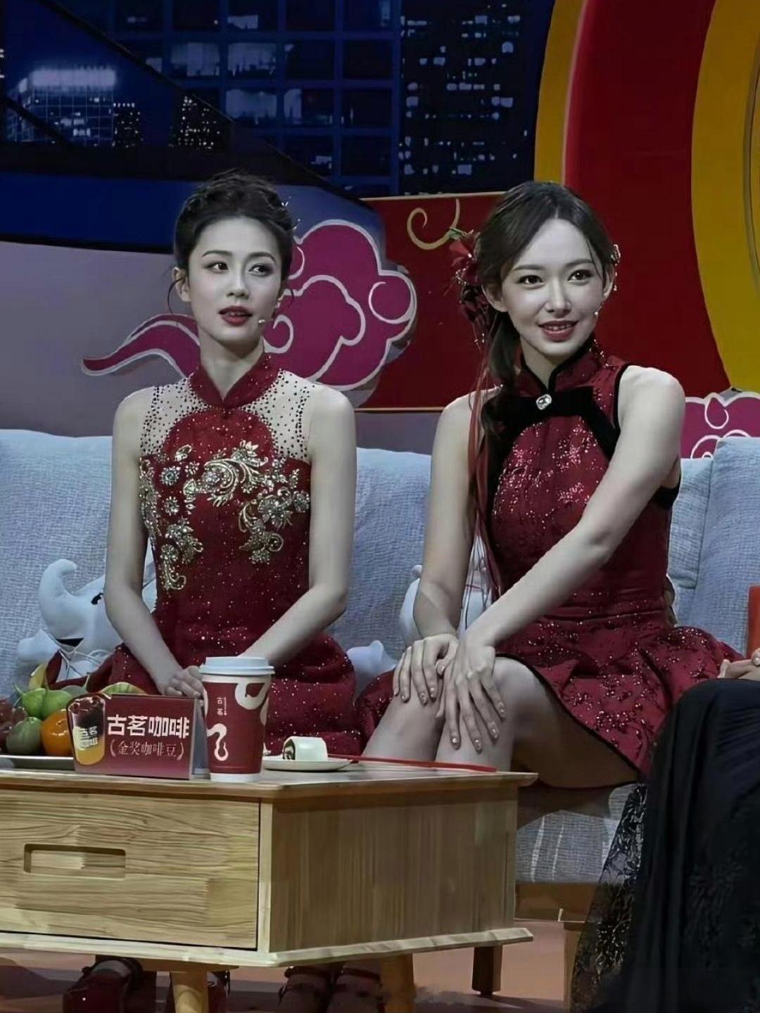 这才是真正的大腿，没有拉直，没有美颜。 