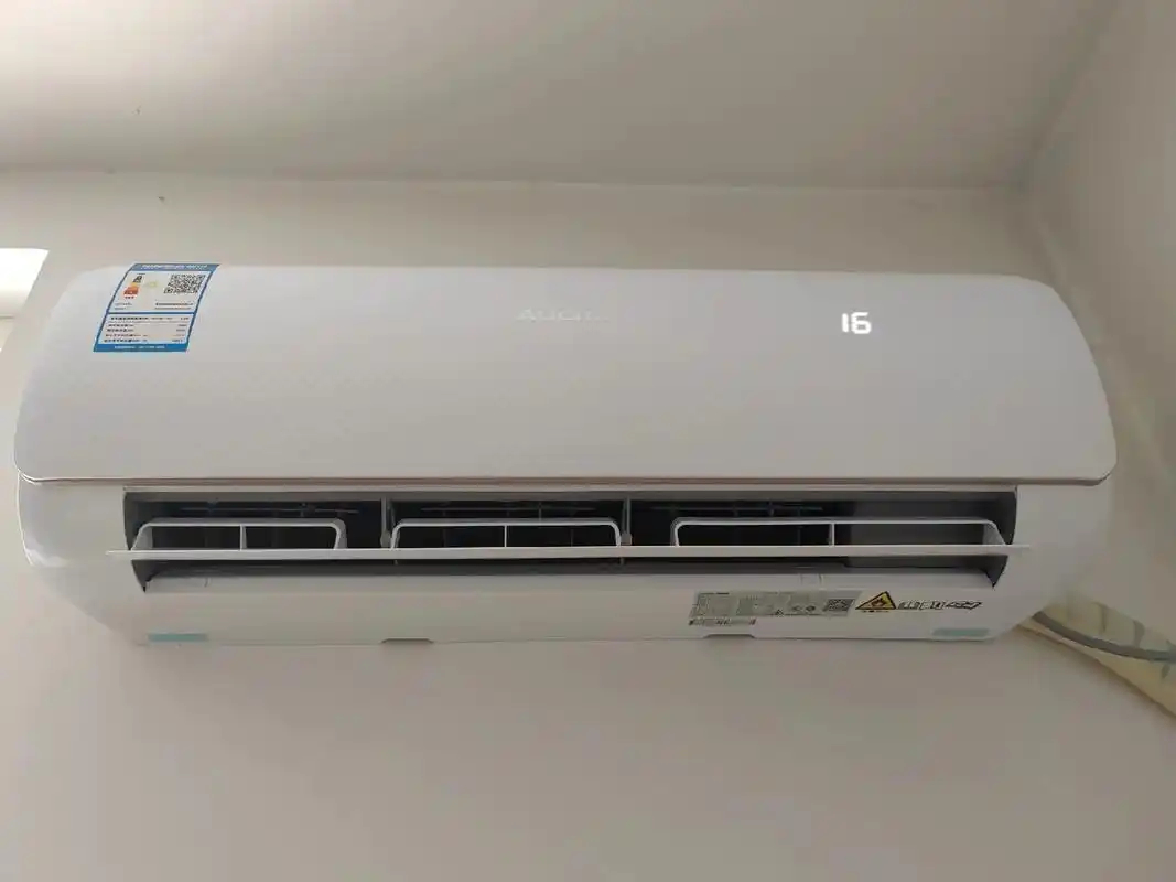 空调为什么越用噪音越大空调年限用的久了，内机工作的声音如果越来越吵，一般都是以下