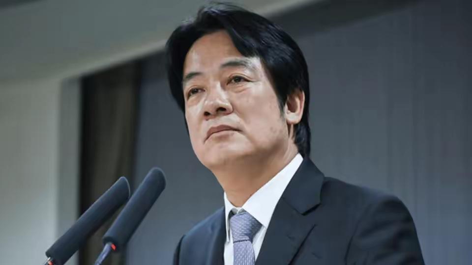赖清德这回反应够快的。
王金平这次把话直接挑明了。主权归一，防务外交交还中央，剩