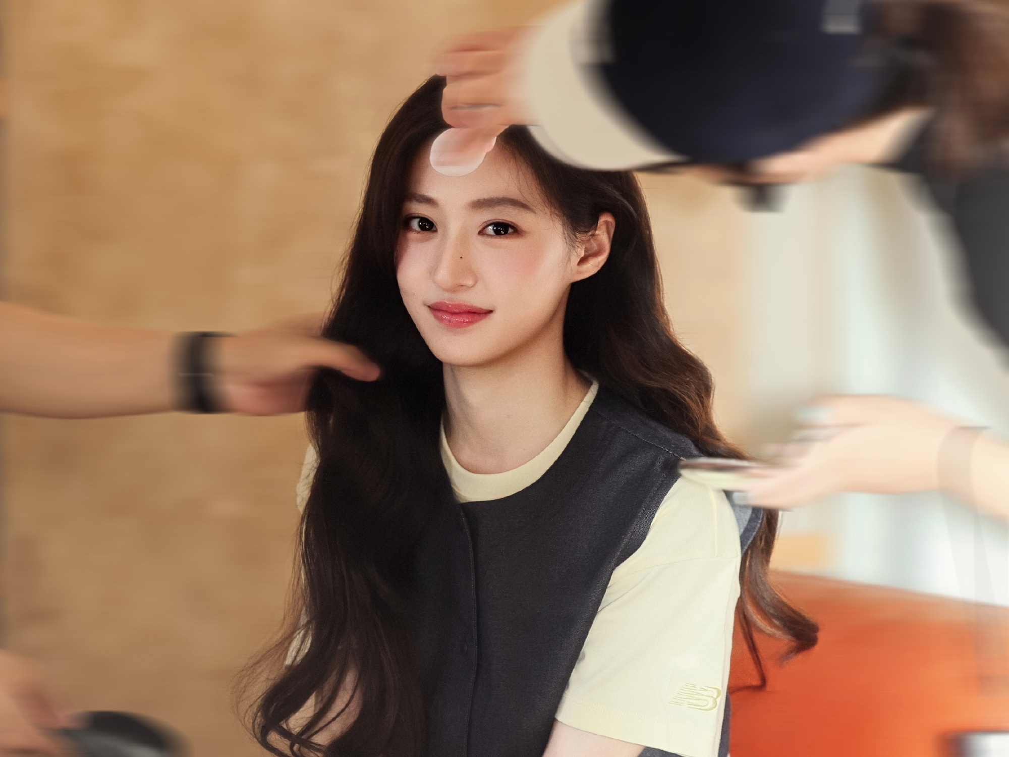 妈呀连馨好韩…这个杂志拍的好漂亮😍 