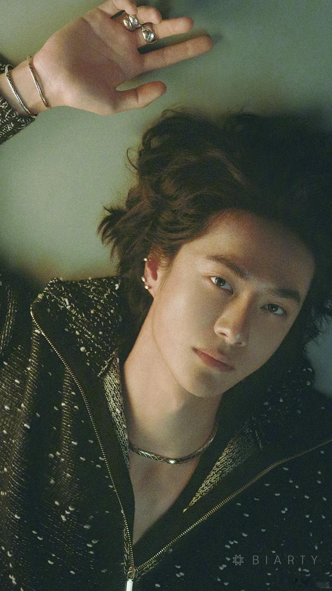 王一博 丨王一博平安喜乐 晚安喽，宝