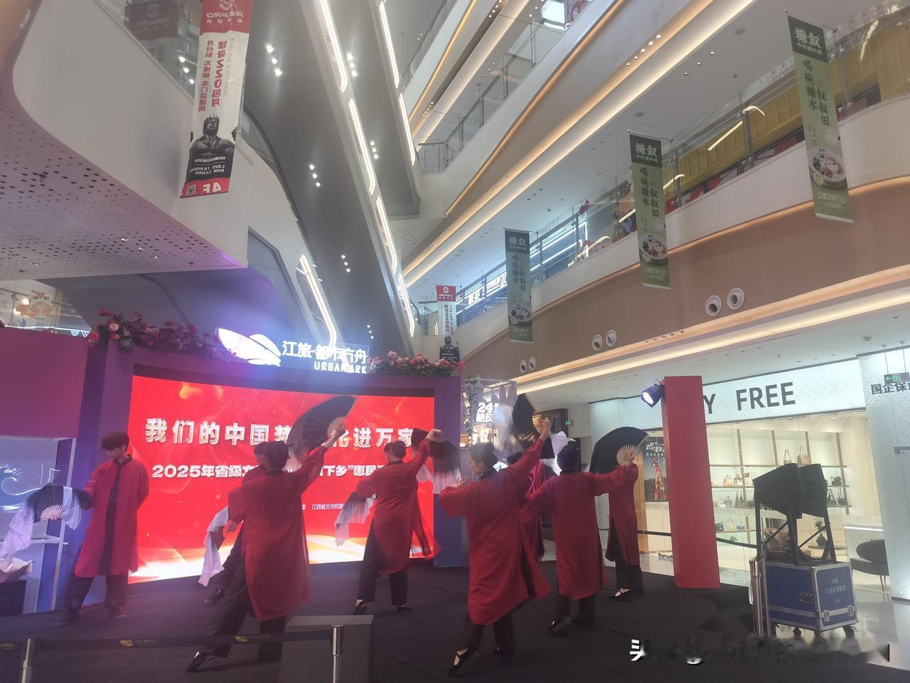 今年冬天的不同欢迎来到首届江西红色文旅动漫周