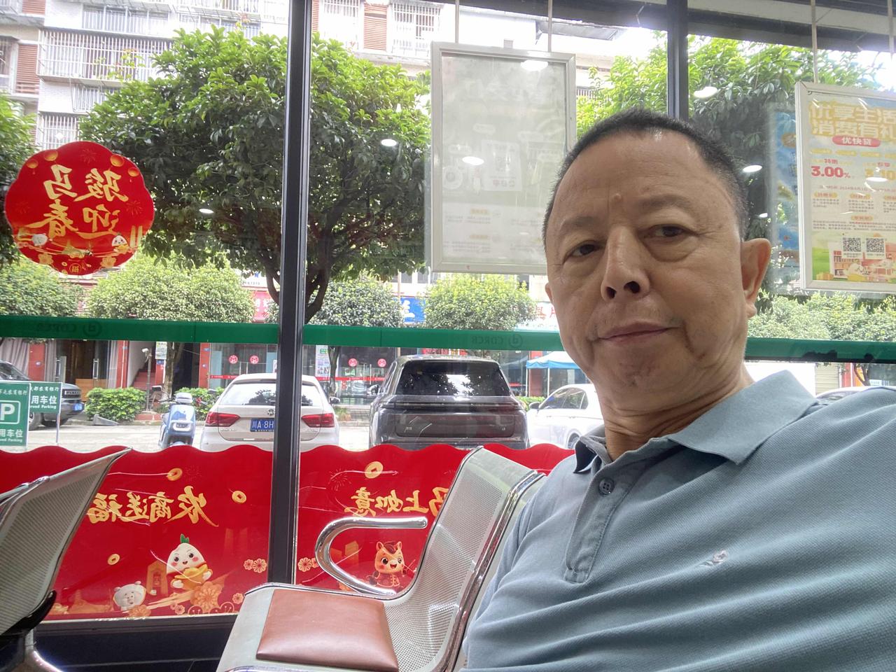 清醒！警惕！俄乌战争和平的根本问题。

各位网友早上好，让我们继续关注俄乌之战。