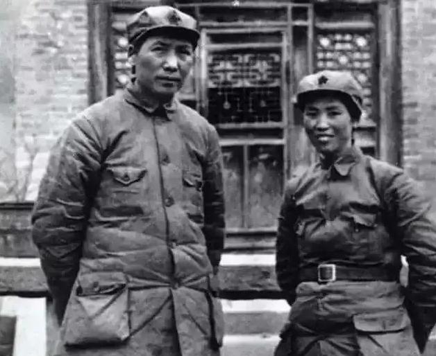 毛主席曾在1970年提到贺子珍时，这样说：“杨开慧、贺子珍、江青三个人，贺子珍对