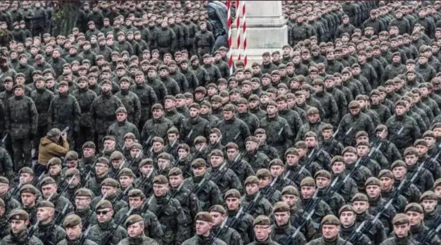 再添变数！波兰全面停止执行《欧洲常规武装力量条约》！

在国际军事平衡不断变化的