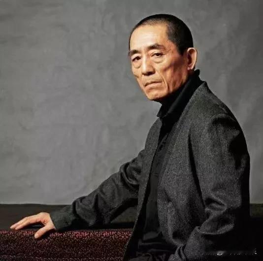 不出意外！张艺谋首部电视剧《主角》女一号人选，可能从以下5人中产生[玫瑰]

第