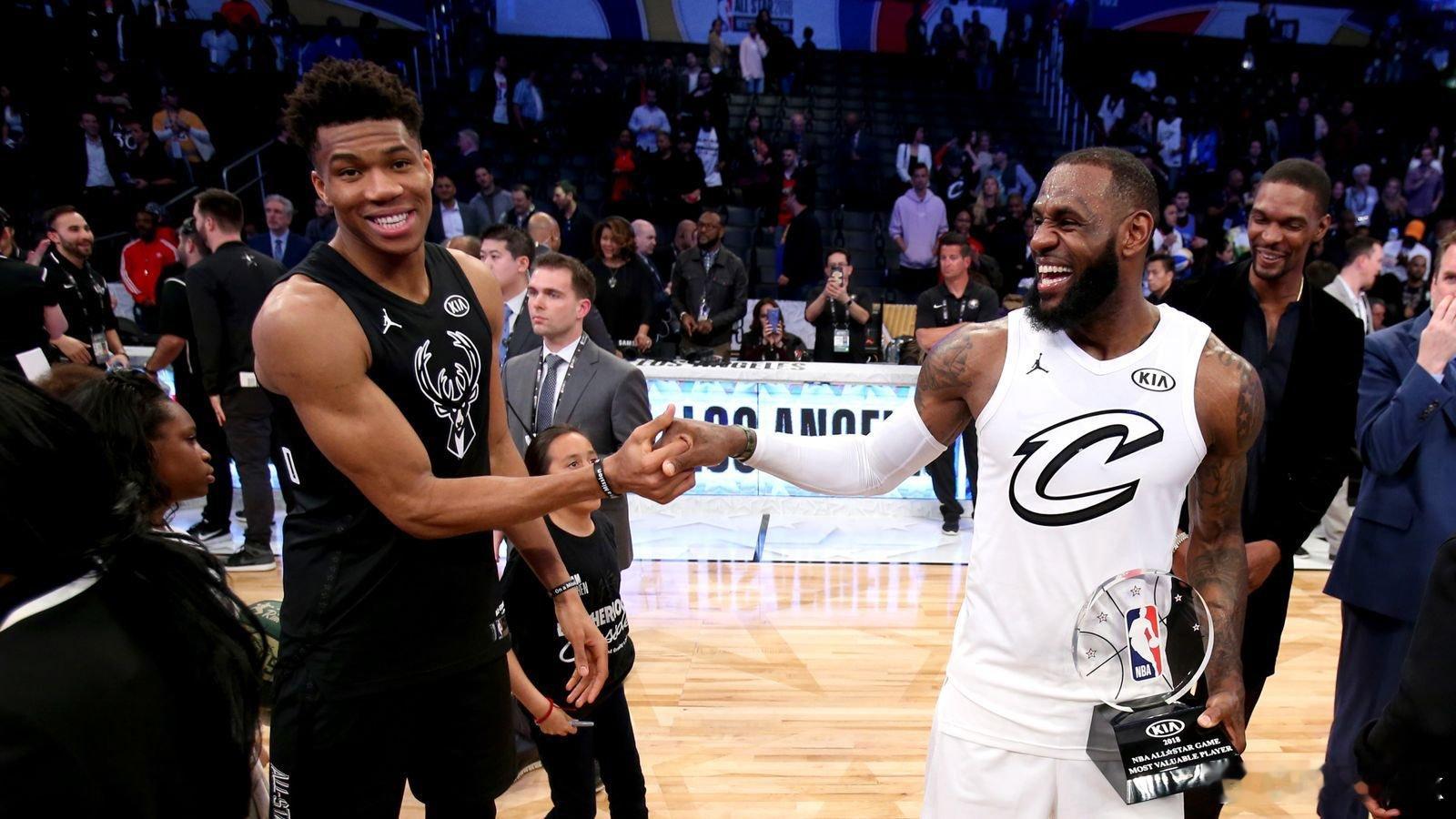眯了一会，怎么还没来詹姆斯下家即将揭晓nba