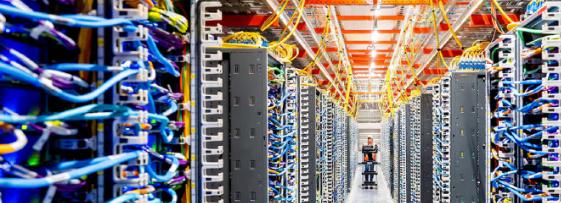 伊朗炸了美国科技巨头数据中心，斥资数十亿设施遭重创
最近中东局势再添重磅消息，全