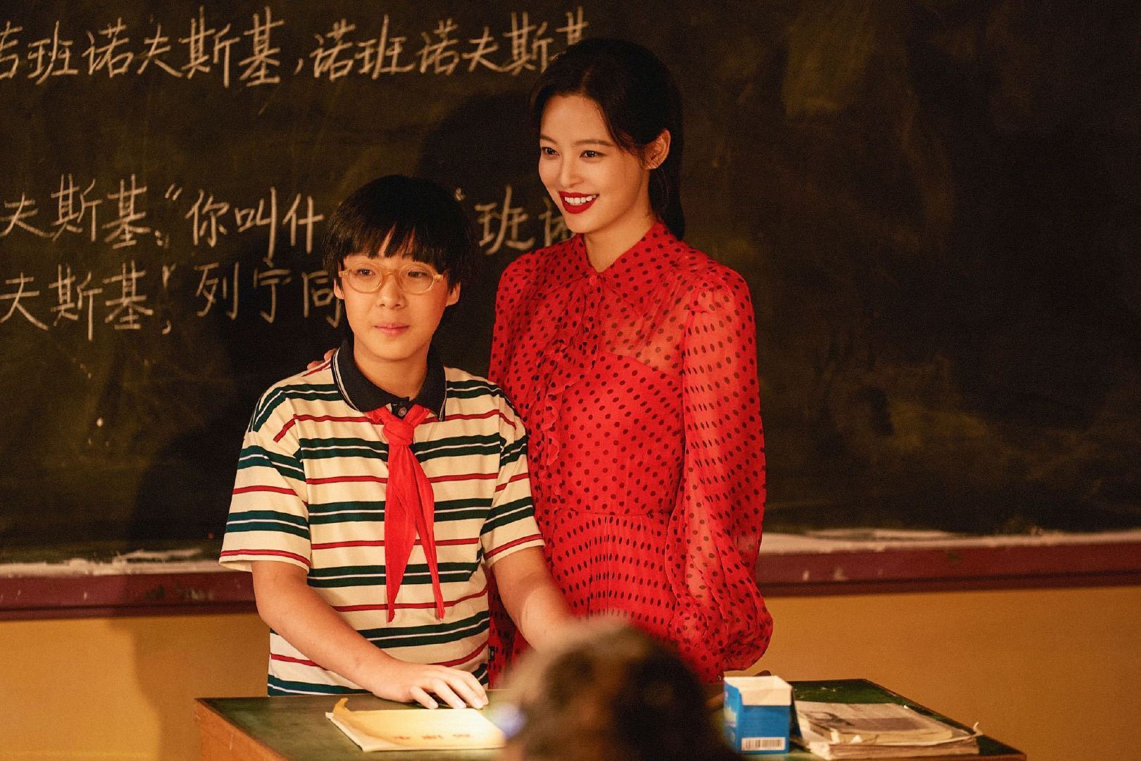 你行你上里的辛芷蕾好惊艳 被辛芷蕾的自然演技折服！她演的小林老师没有刻意煽情，却