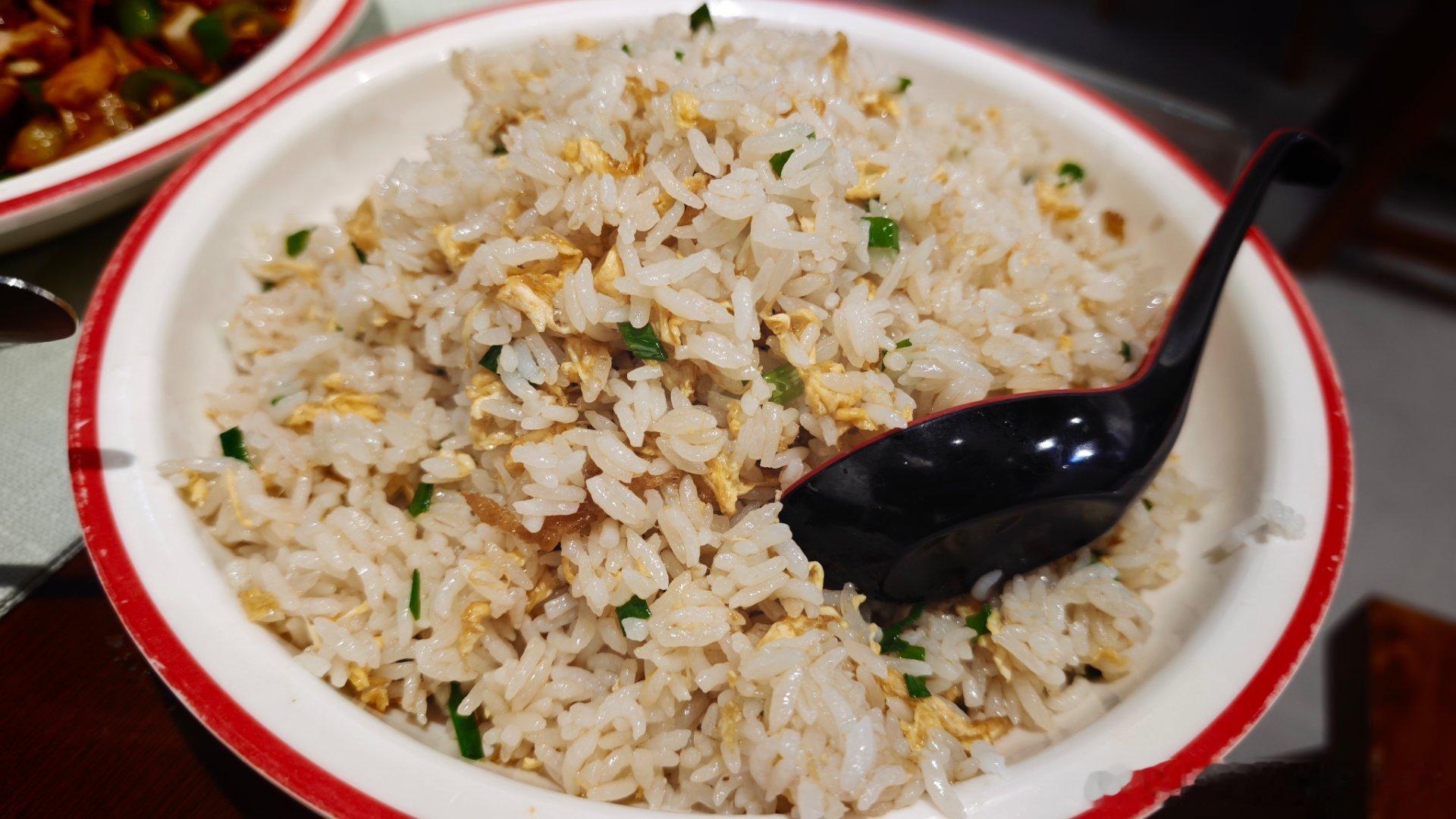 四川的饭是真香啊！白话好吃的 都江堰