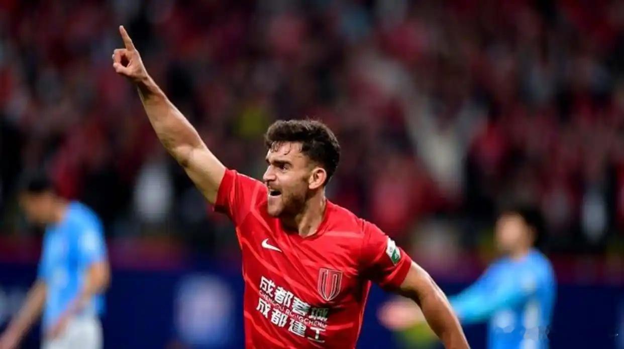 古尔芬克尔今天终于官宣告别成都了，有点难过。他是很多成都球迷喜欢的球员，并获爱称