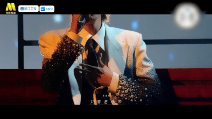 这个蒜轩的舒适区是抒情曲吧 “生命的同花顺 底牌没有你 我也认”年纪轻轻怎么这么
