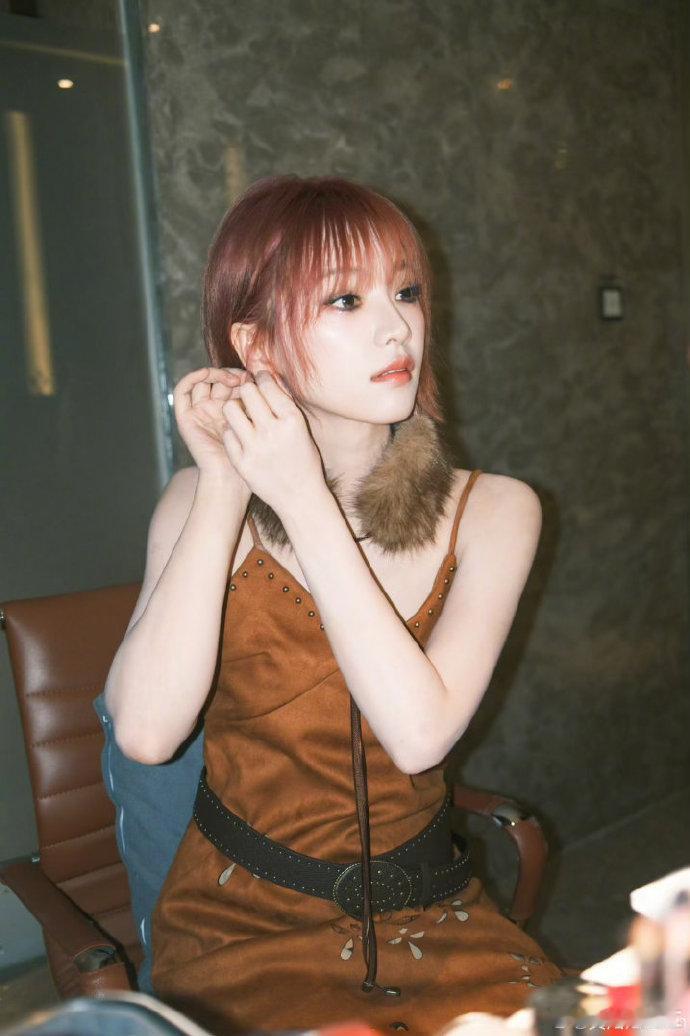 黄灿灿黄灿灿跳预言家了黄灿灿真跟淡淡组上队了心愿预判双双落地，初舞台顺利留队不淘