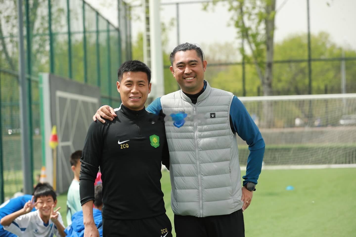 北京国安北京国安 恍如隔世| 国安梯队教练朱朝庆更新社交媒体：“16年后 我们都