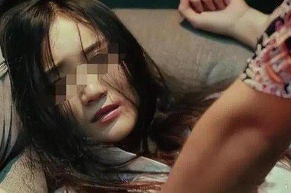 凤凰新闻【比缅北更恐怖！曾经的旅游胜地，如今黄赌毒俱全，性交易随处可见】文、编辑