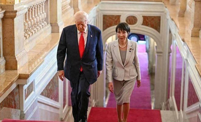 高市早苗忙着讨好特朗普，却收到中国的反制消息，美国忙着自己的问题，根本不会为日本