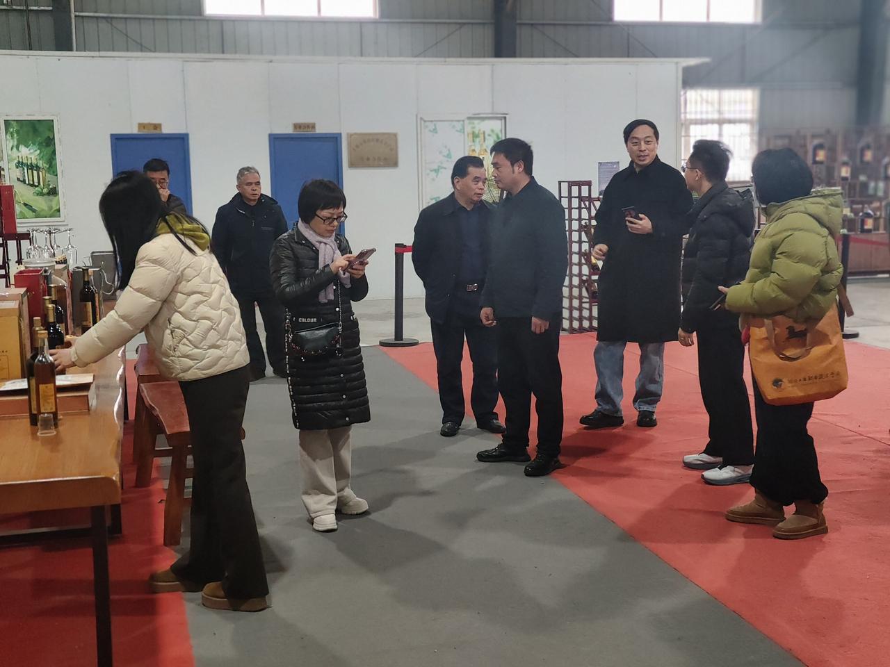 驻市两大高校博士团 
深入郧阳考察生物医药产业
 
2月3日下午，今日头条武当中