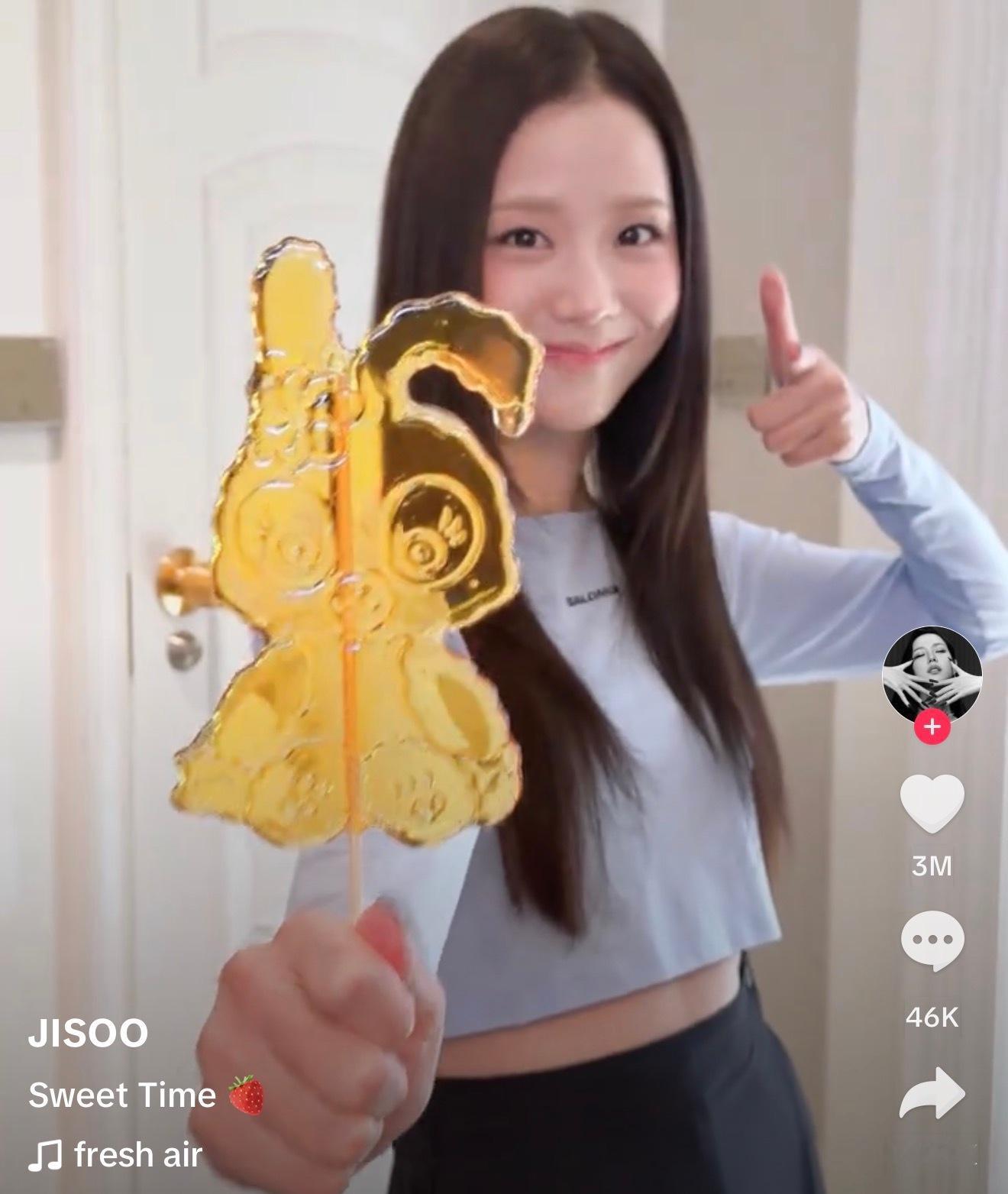 JISOO Tik Tok发布的最新视频点赞突破300万，转发量13万 ，评论量