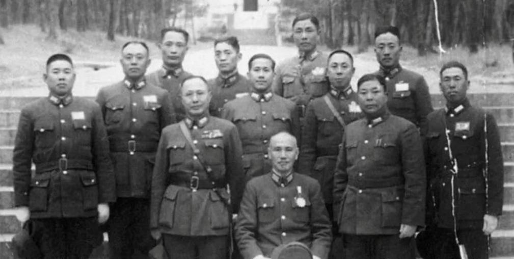 黄冈六大军阀豪强趣闻轶事：乱世黄冈，这帮人比三国还精彩。黄冈这个地方，除了出学霸