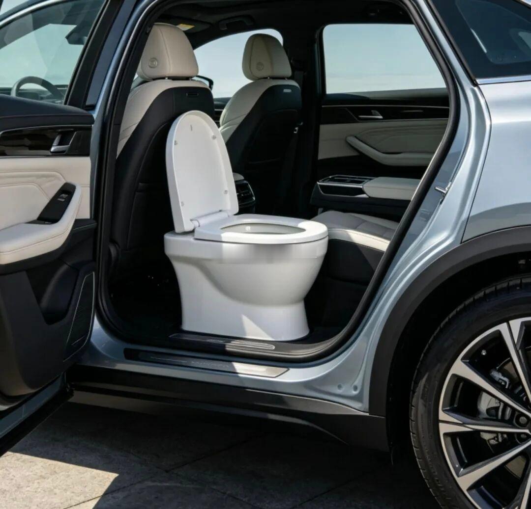 啊？这是不是有点儿抽象了，这波操作是为了早早把专利注册下来吧？应该不是认真的吧汽