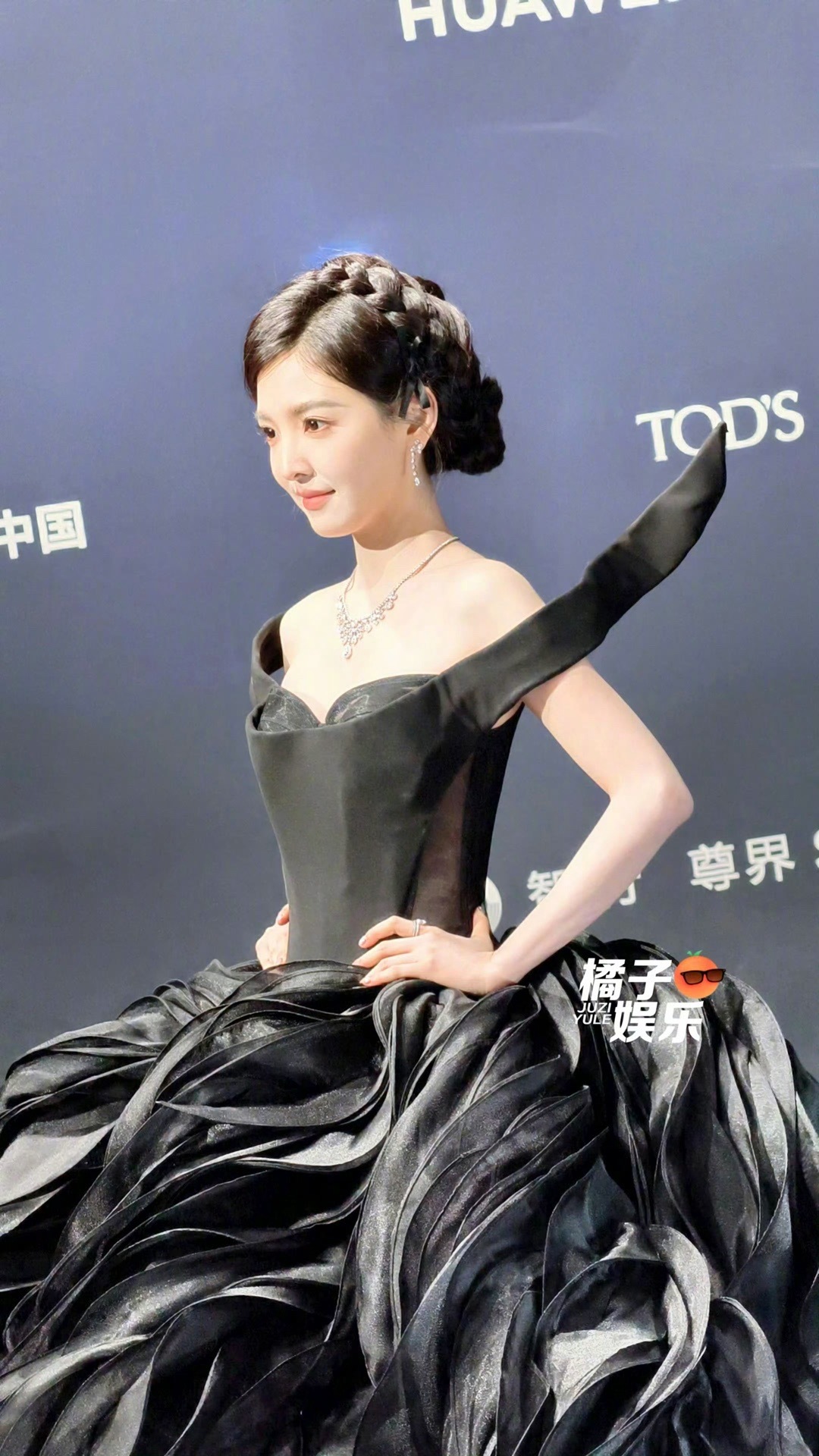 章若楠你好美😍 