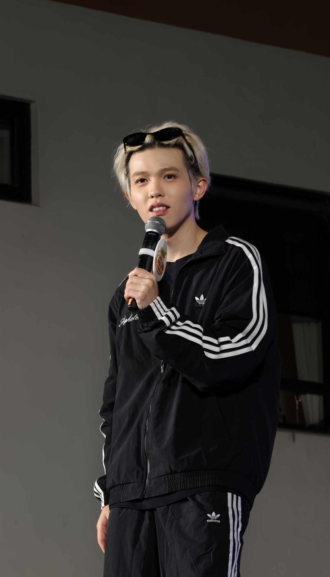 可可爱爱的帅气的昊昊
kaholee李昊