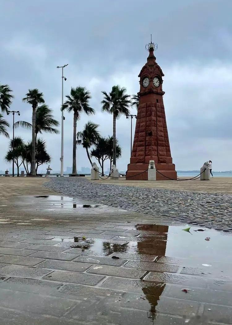 心里话          把心放宽，路自阔；把事看淡，福自来。     