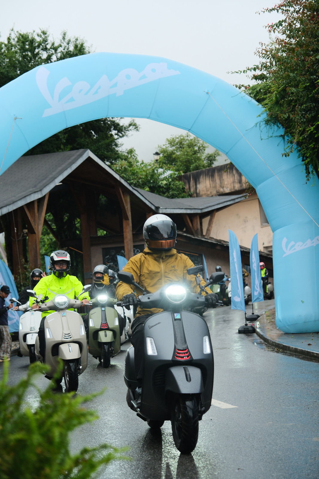 这两天在云南骑了500km，深度体验Vespa最新的GTS / GTV 310新