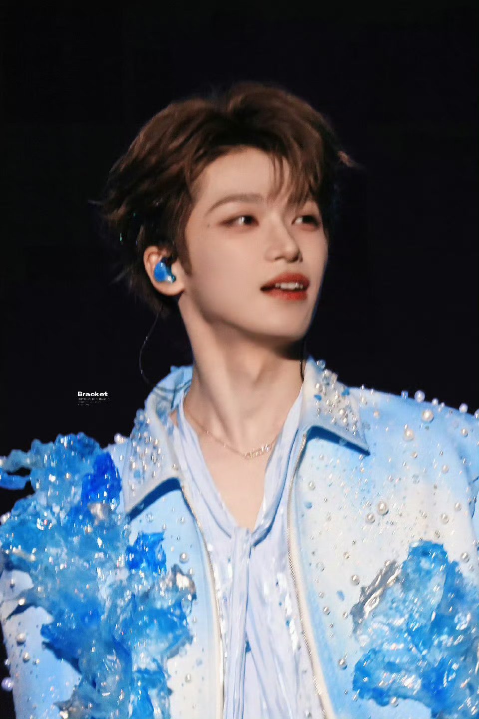 炎亚纶这是推荐梓渝还是梓渝和田栩宁啊？有粉丝说这是假的图欸炎亚纶推荐梓渝