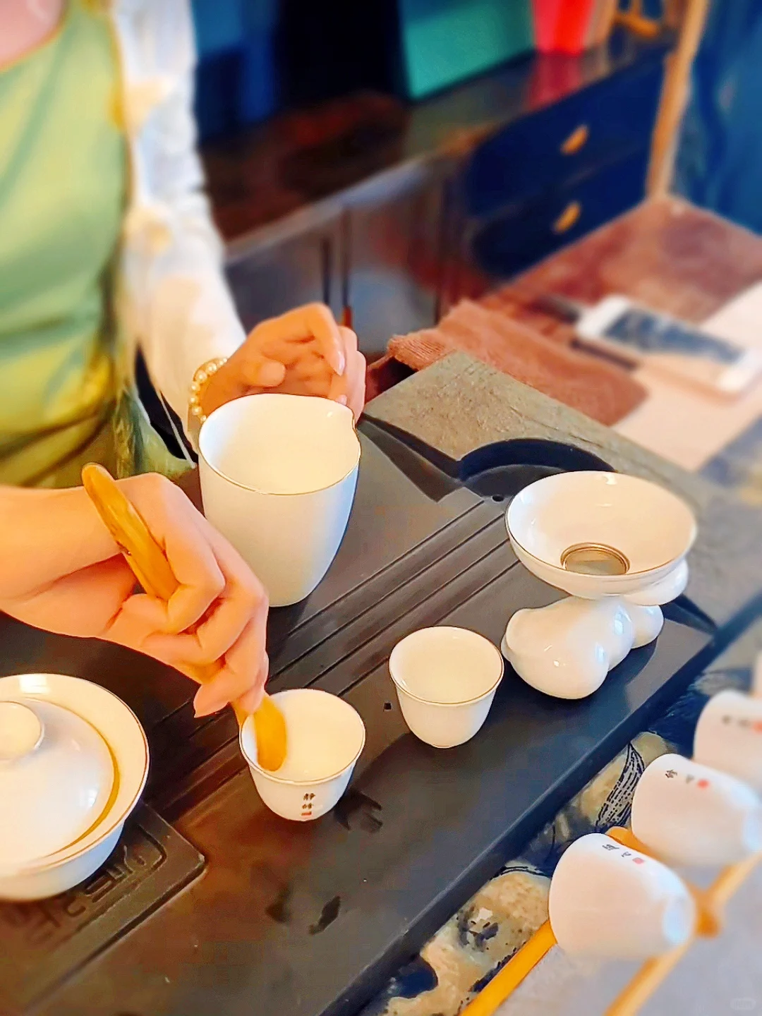 等风来，风吹哪页读哪页