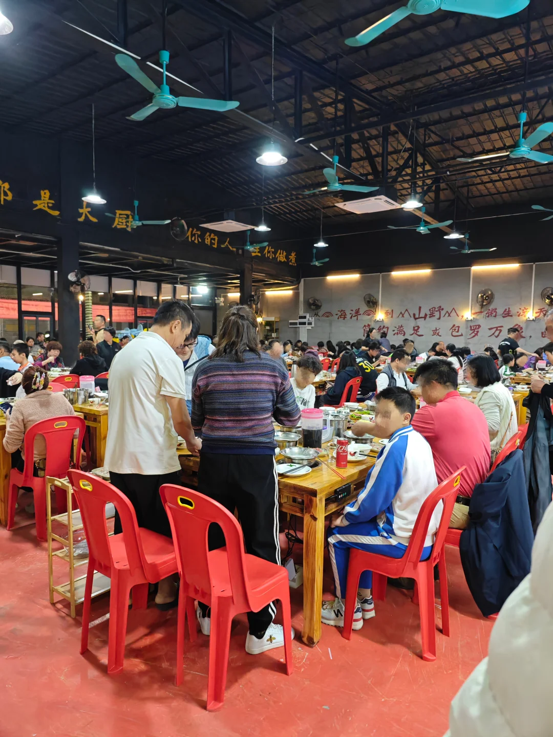 小榄新店｜6点半不到就排队了，厉害👍