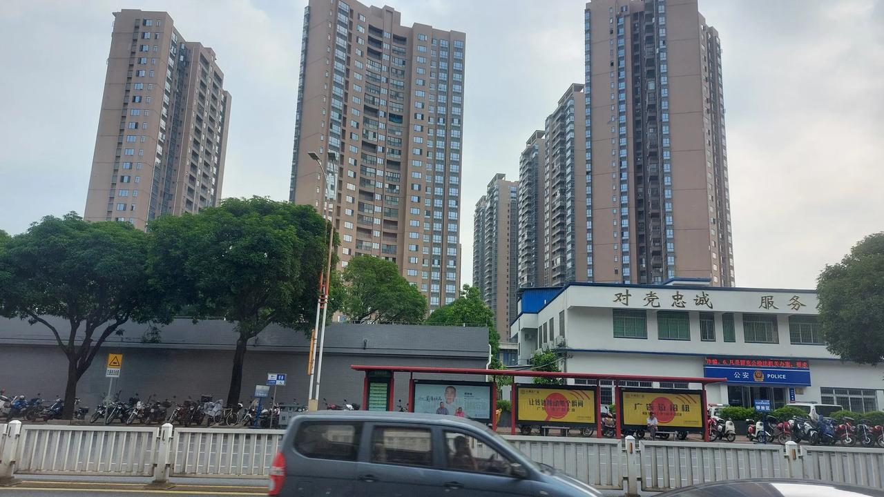 清城区：经过不同的地方，经过一些没有去过的地方，总会停下来拍当下美景，清城区的4