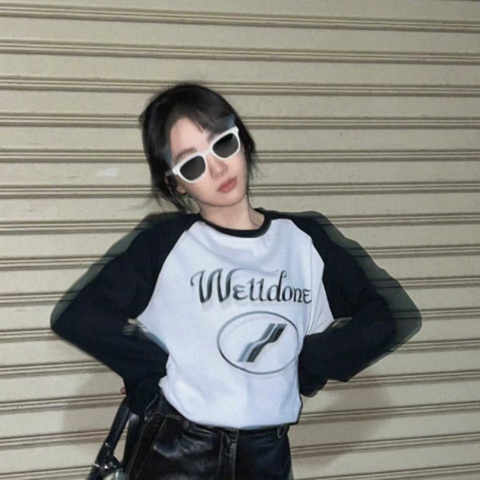 杨紫 周三愉快 记得领超话福袋😘 