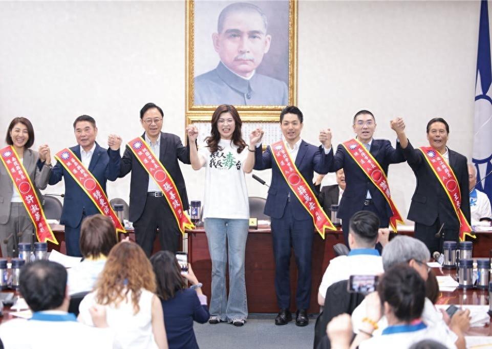 国民党征召蒋万安等6人拼连任 郑丽文：务必赢得全胜
今天22日中常会结束，国民党