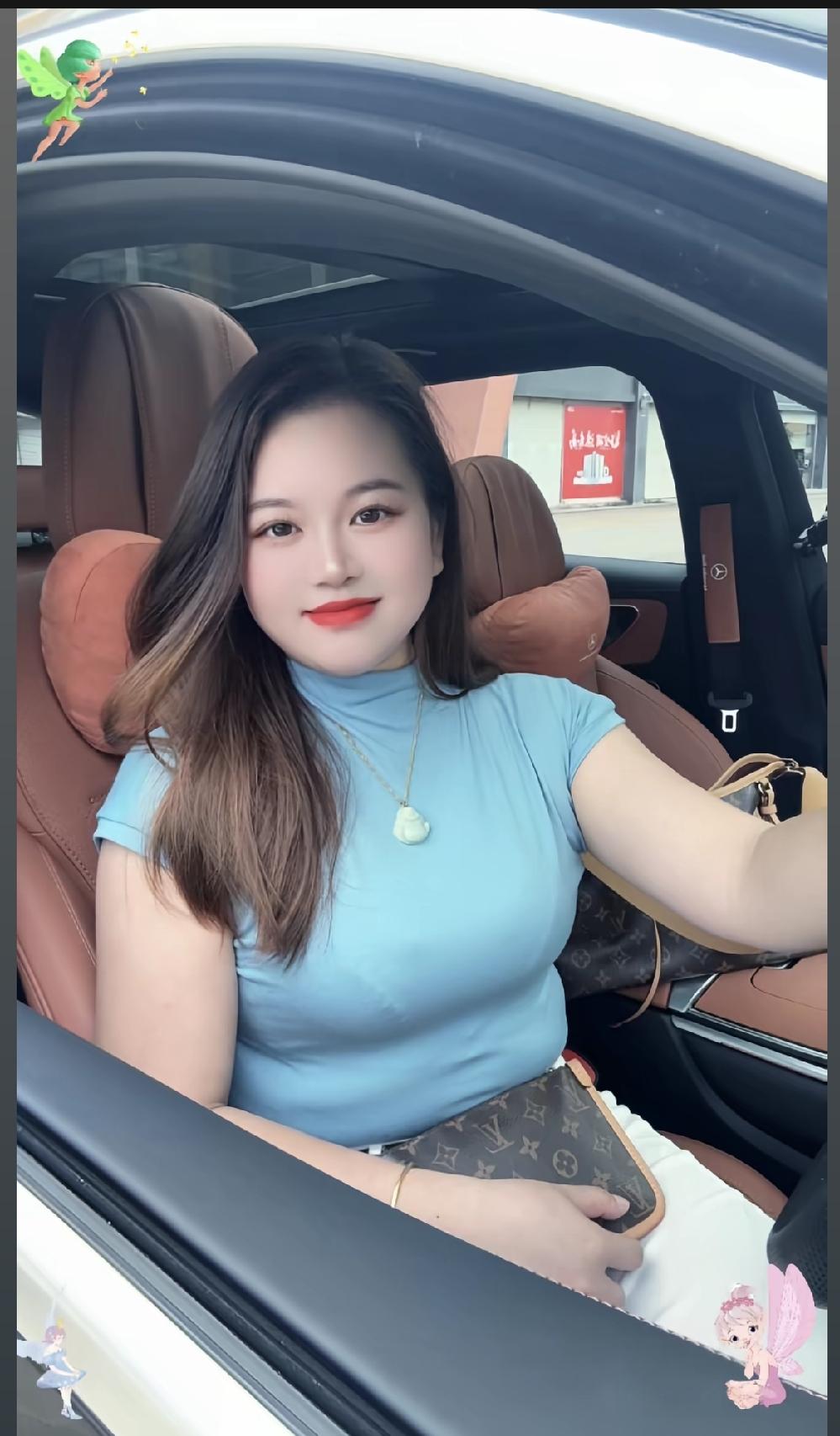 微胖女生