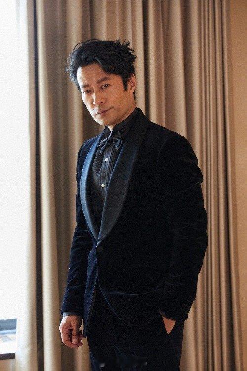 谭凯曾半年狂减40斤 用半年时间与40斤体重告别，谭凯的狠劲源于对表演可能性的渴