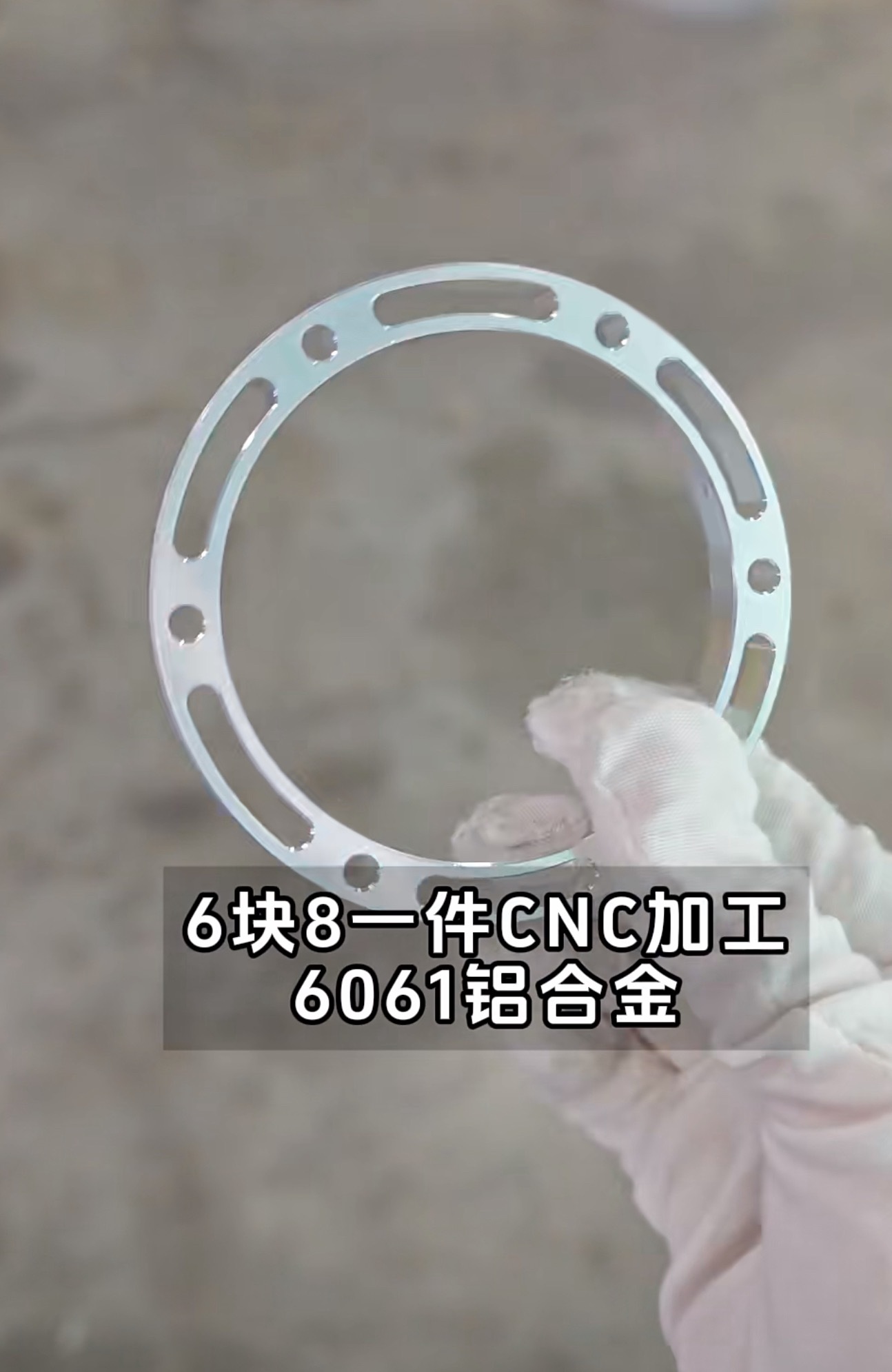 今天我一个朋友说自己在广东做 OPC，所有的工作都能外包出去，大湾区有各式各样的