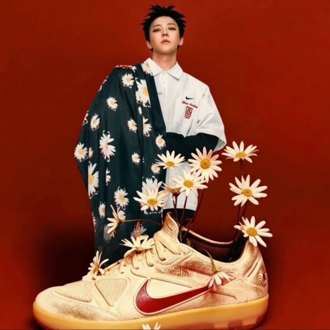 RIIZE成员Anton李灿荣上脚权志龙个人品牌PEACEMINUSONE x 