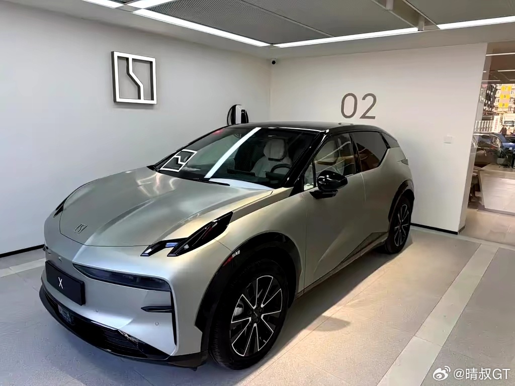 2026款极氪X曝光，内饰有调整。[思考]是不是你的菜？极氪[超话]极氪极氪x极