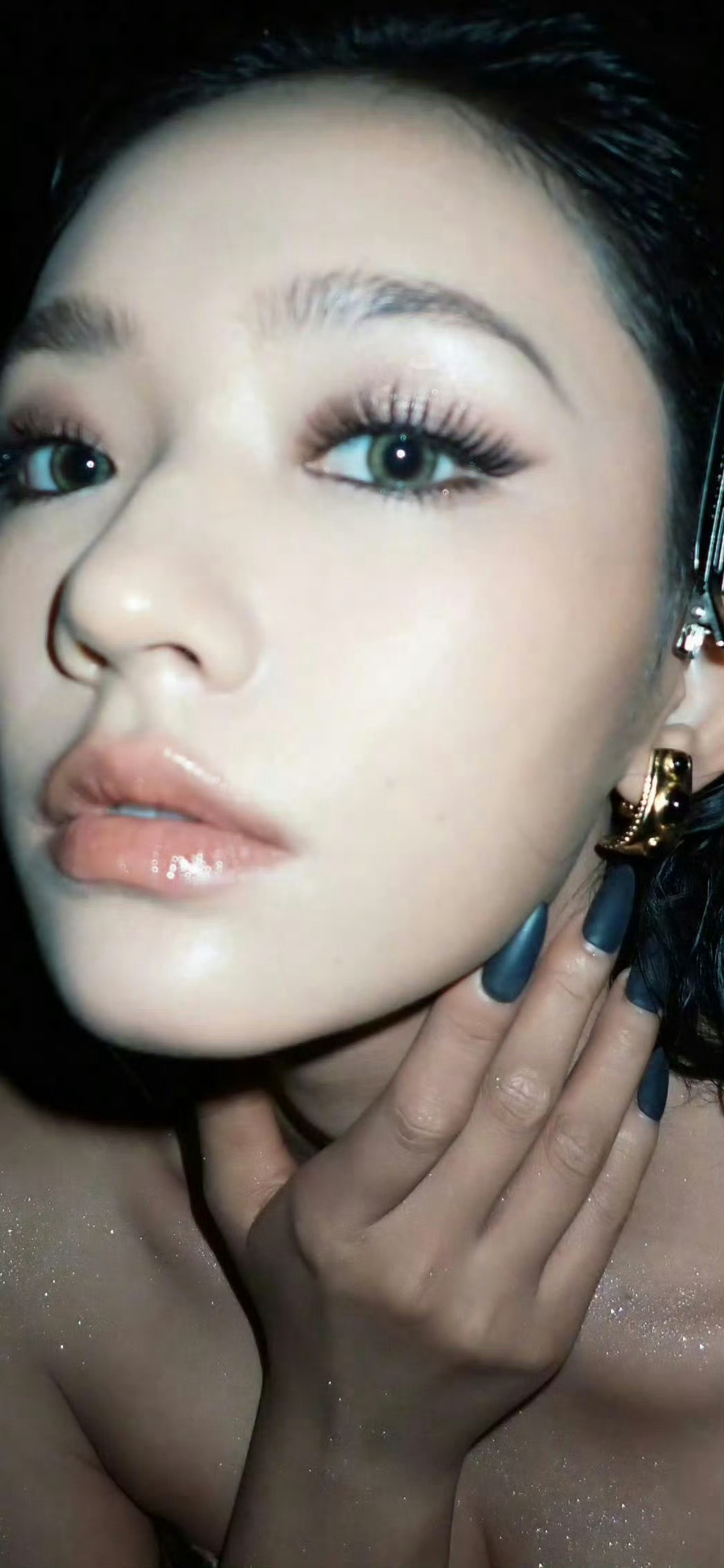 林允 x 一组自拍神图·简直王炸代拍给林允拍出神图了