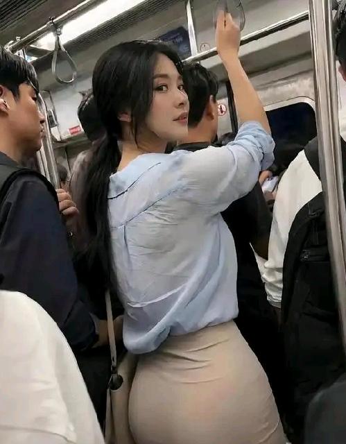 没有出轨、没有争吵，为什么很多夫妻慢慢变成了同住陌生人？
日子过着过着就没了交流