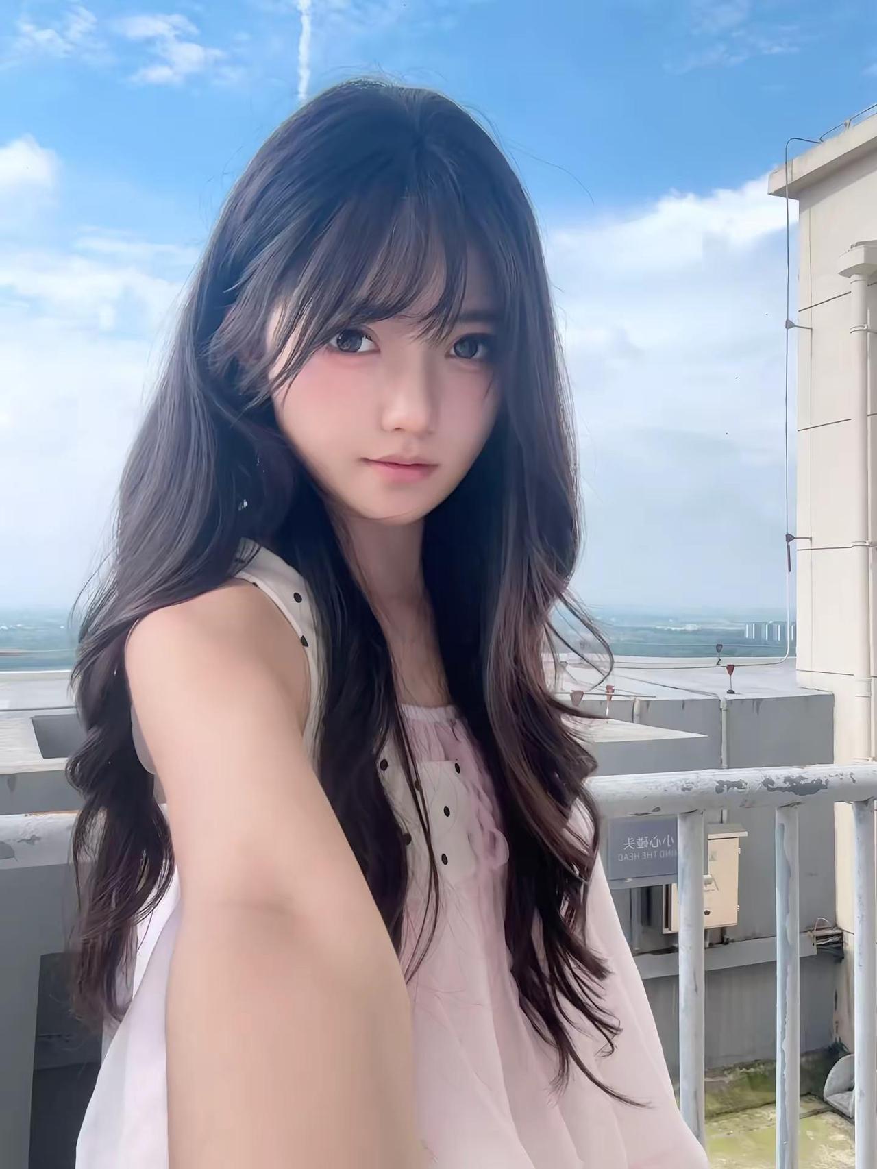 都报一下好感度吧 我看一下可以攻略谁